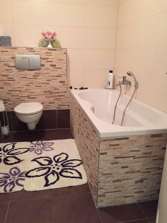 Mi&Ca702 Apartman Köln Kültér fotó