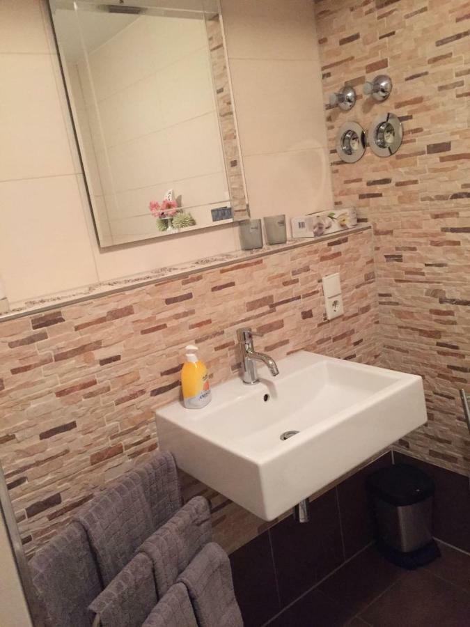 Mi&Ca702 Apartman Köln Kültér fotó